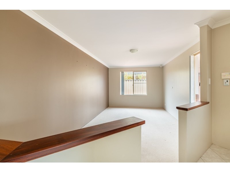 9 Wagstaff Road, Redcliffe WA 6104