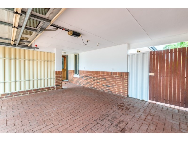 9 Wagstaff Road, Redcliffe WA 6104