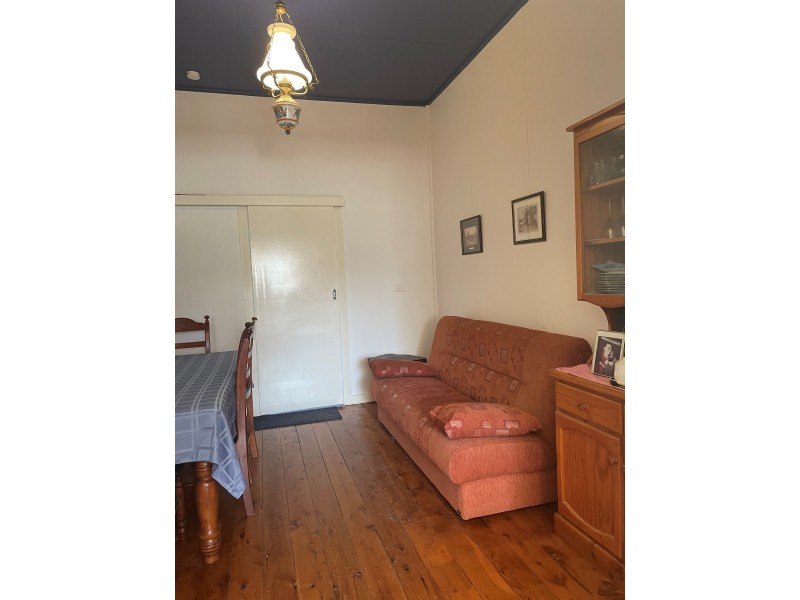 41 Thornber Street, Oaklands NSW 2646