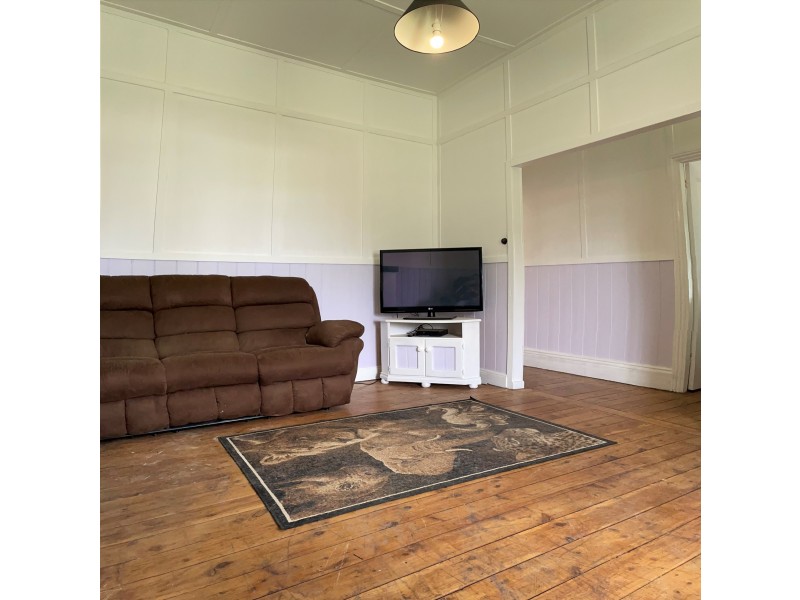 41 Thornber Street, Oaklands NSW 2646