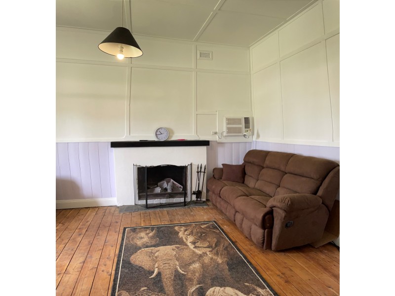 41 Thornber Street, Oaklands NSW 2646