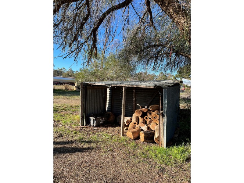 41 Thornber Street, Oaklands NSW 2646