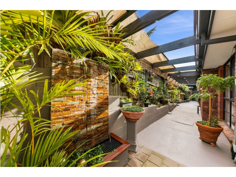 9 McLeod Drive, Bacchus Marsh VIC 3340