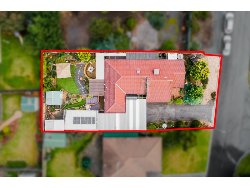9 McLeod Drive, Bacchus Marsh VIC 3340