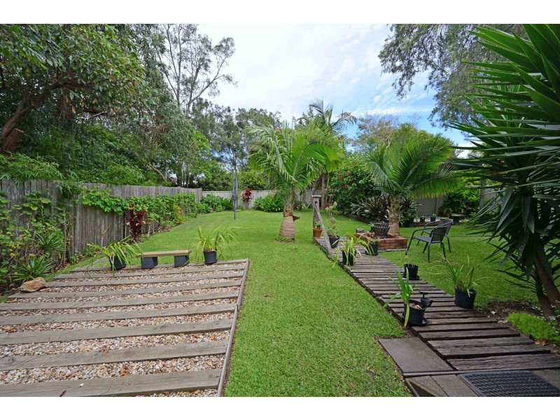 25 David Street, Old Bar NSW 2430