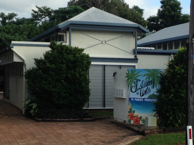 Unit 1/18 Porter Promenade, Mission Beach QLD 4852