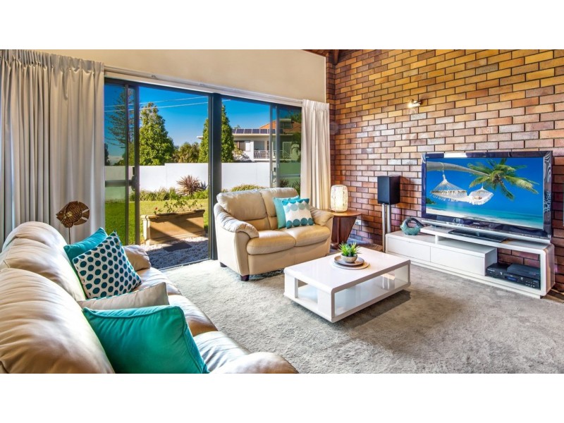 39 Warra St, Wynnum QLD 4178