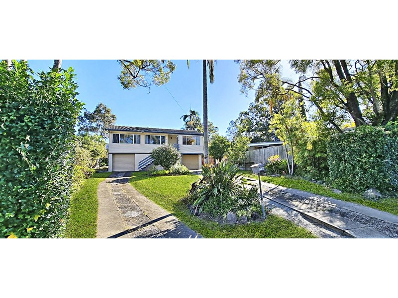 26 Ferny Way, Ferny Hills QLD 4055