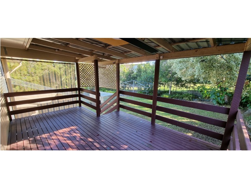 26 Ferny Way, Ferny Hills QLD 4055