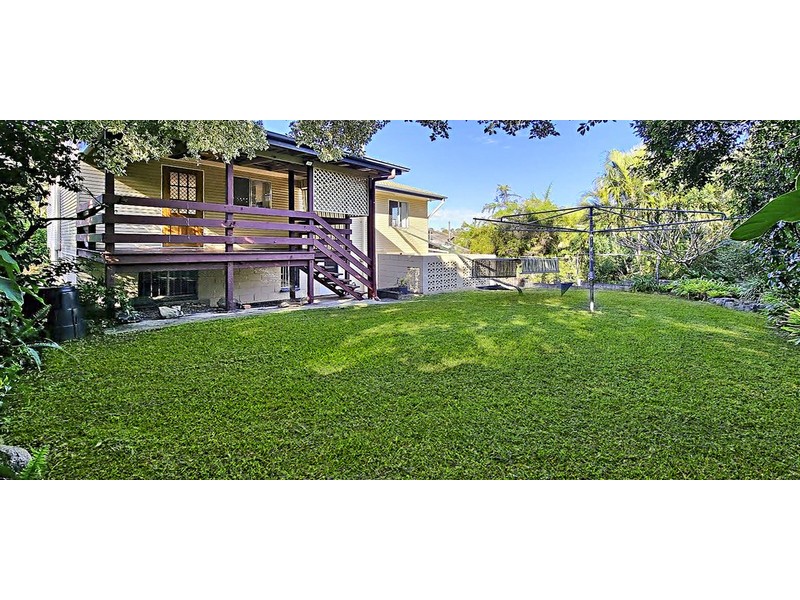 26 Ferny Way, Ferny Hills QLD 4055