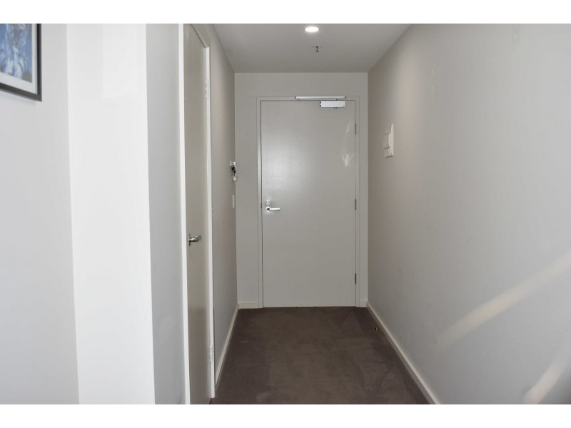 296/325 Anketell, Greenway ACT 2900