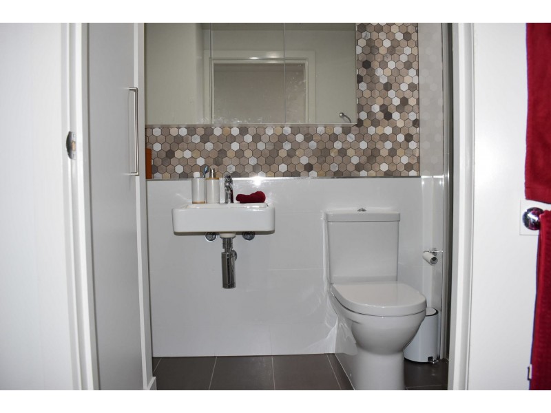 296/325 Anketell, Greenway ACT 2900