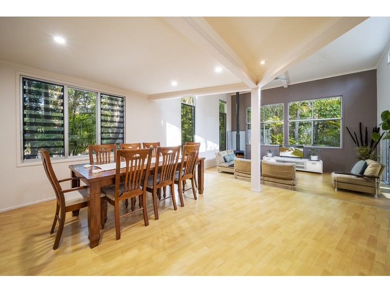 27 Esprit Drive, Rainbow Beach QLD 4581