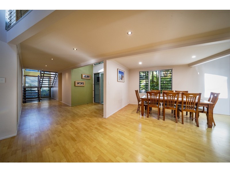 27 Esprit Drive, Rainbow Beach QLD 4581