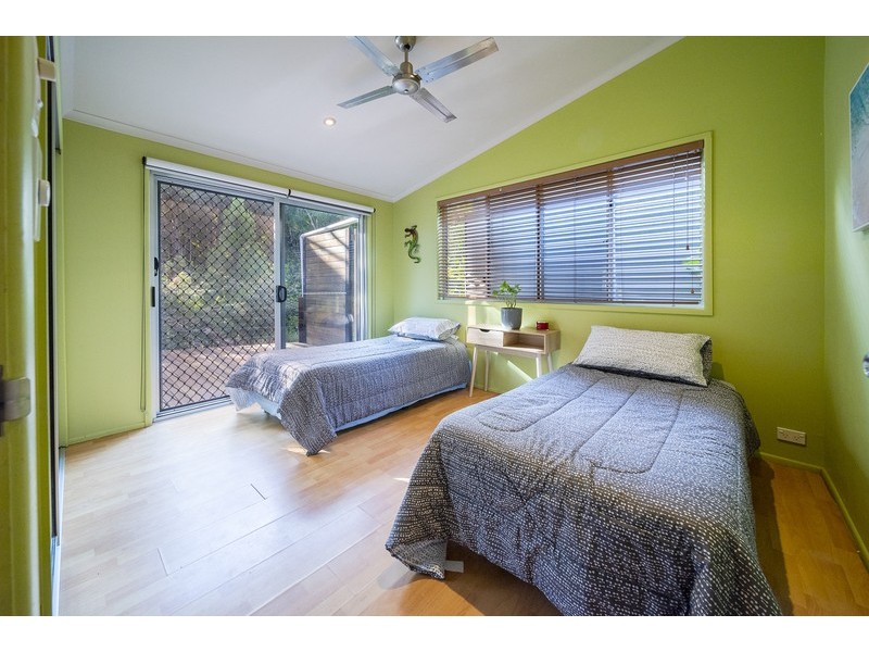 27 Esprit Drive, Rainbow Beach QLD 4581