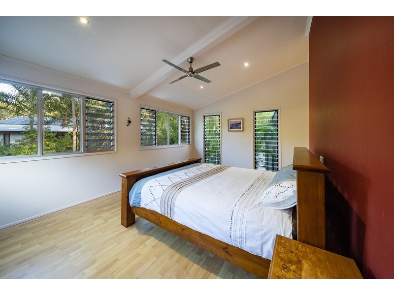 27 Esprit Drive, Rainbow Beach QLD 4581