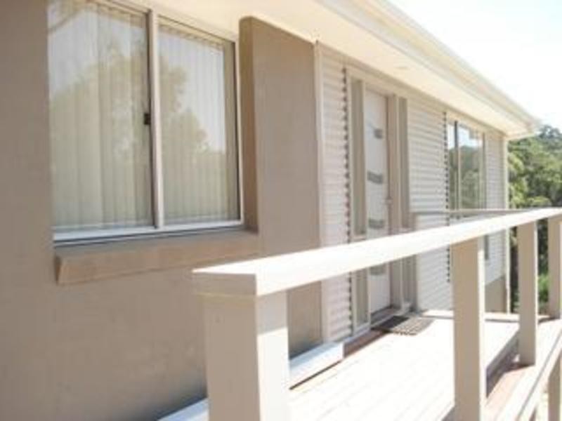 1 & 2/29 Albatross Road, Catalina NSW 2536