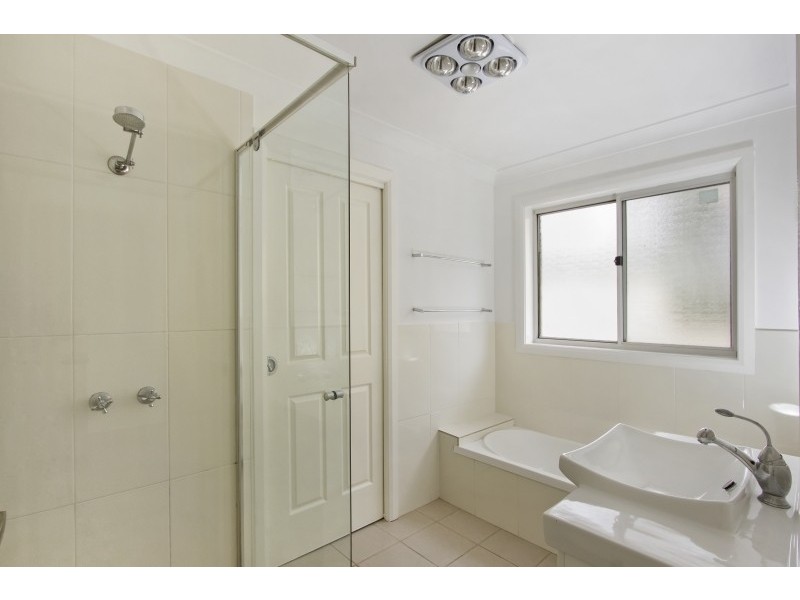 1 & 2/29 Albatross Road, Catalina NSW 2536