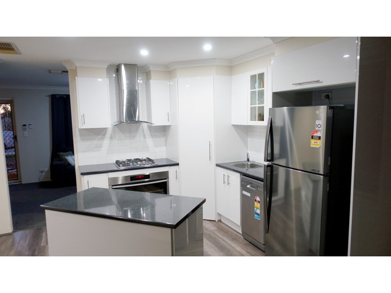 72 Cockman Cross, Stratton WA 6056