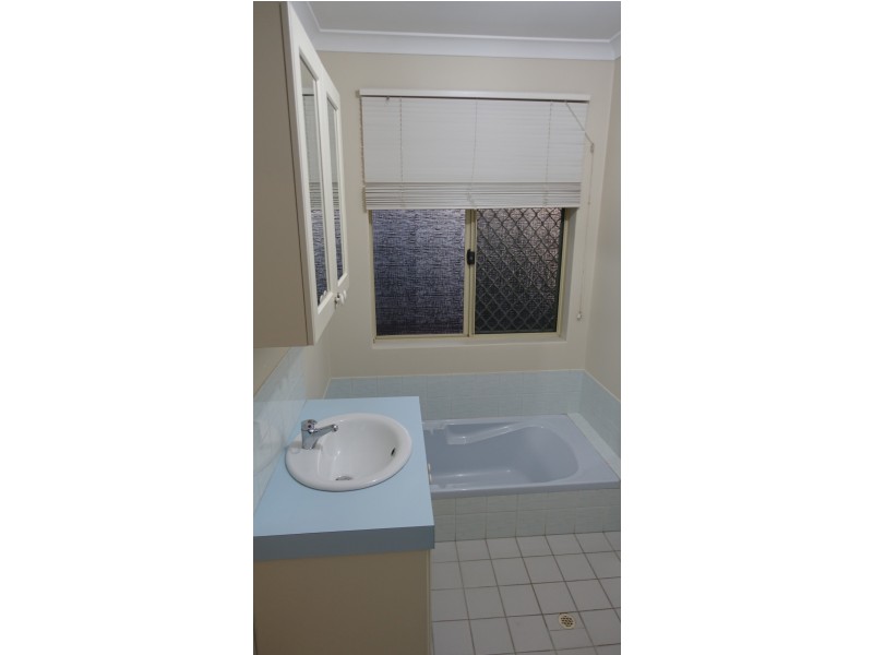 72 Cockman Cross, Stratton WA 6056