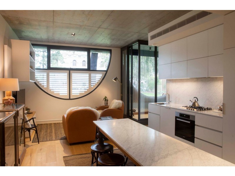 2/219 Napier Street, Fitzroy VIC 3065