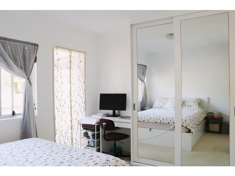 6/14 Meadow Cres, Meadowbank NSW 2114