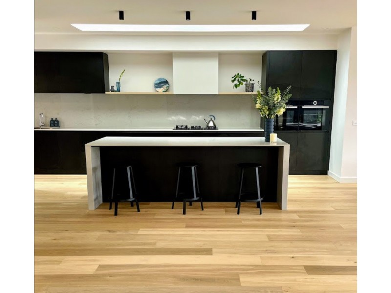21 Roseberry Ave, Brighton East VIC 3187