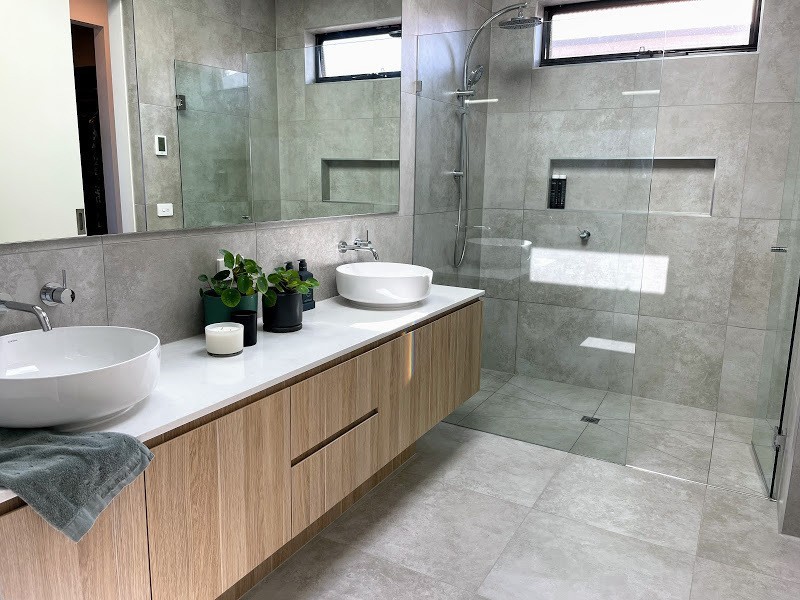 21 Roseberry Ave, Brighton East VIC 3187