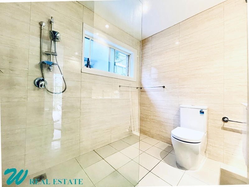 1A Ronald Ave, Greenwich NSW 2065