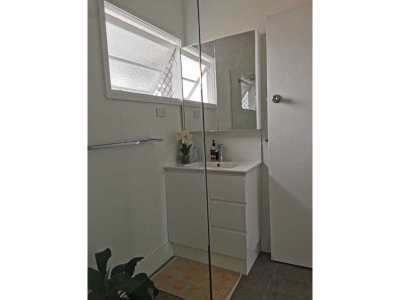 73 Paradise Street, Banyo QLD 4014