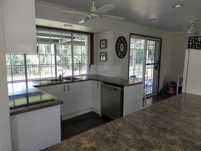 16 Mitchell Avenue, Craignish QLD 4655