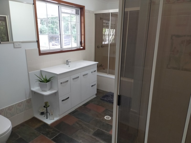 16 Mitchell Avenue, Craignish QLD 4655