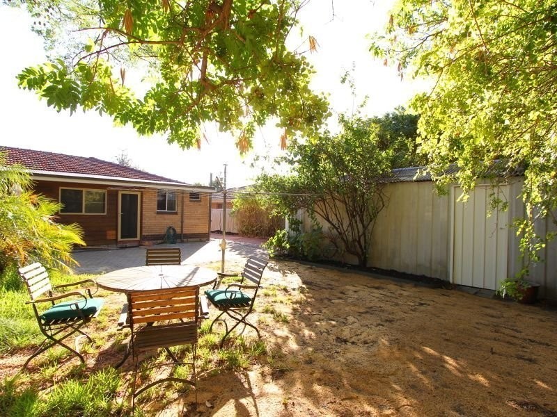 12A Paltridge Avenue, Carlisle WA 6101