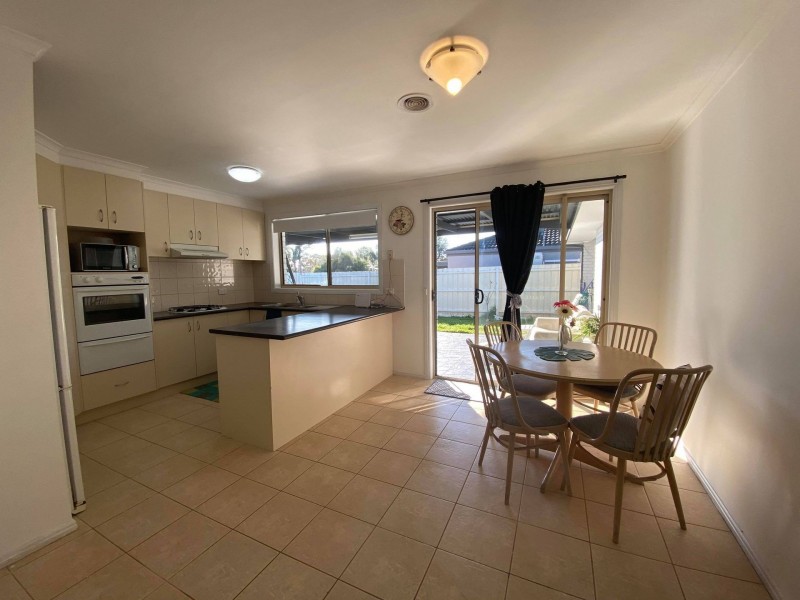 2 Thomas Pl, Hastings VIC 3915