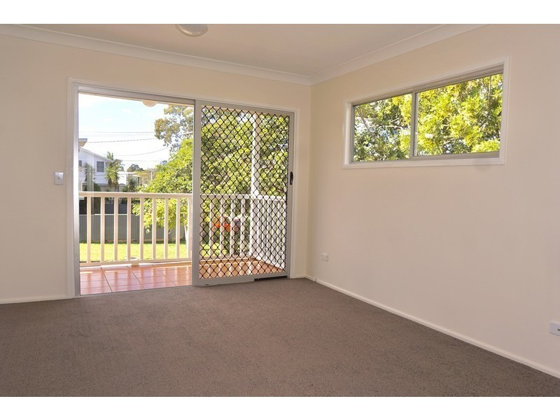 1/17 Enid Avenue, Southport QLD 4215