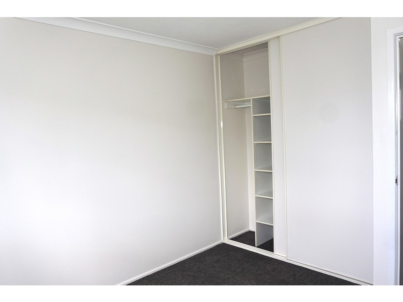 1/17 Enid Avenue, Southport QLD 4215