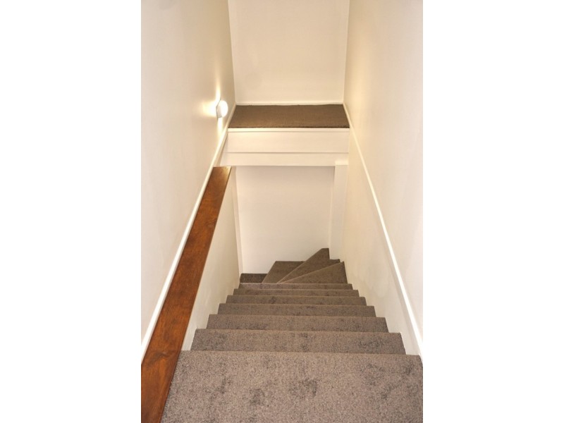 1/17 Enid Avenue, Southport QLD 4215