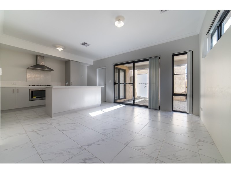 162 Lyon Road, Aubin Grove WA 6164