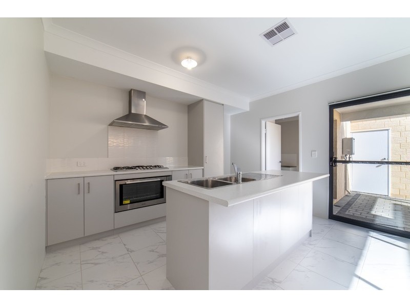 162 Lyon Road, Aubin Grove WA 6164