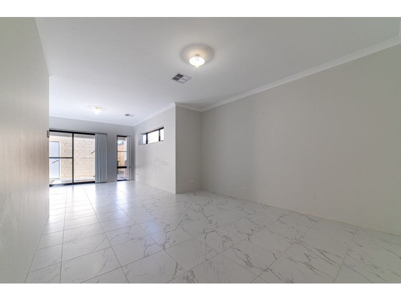 162 Lyon Road, Aubin Grove WA 6164