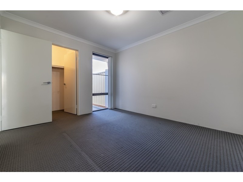 162 Lyon Road, Aubin Grove WA 6164