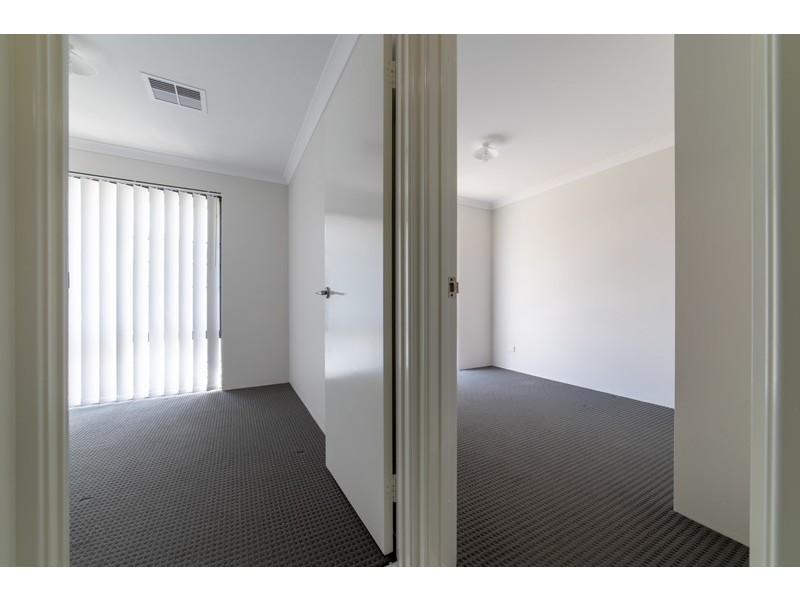 162 Lyon Road, Aubin Grove WA 6164
