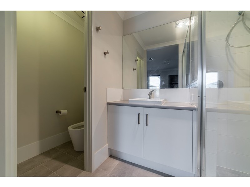 162 Lyon Road, Aubin Grove WA 6164