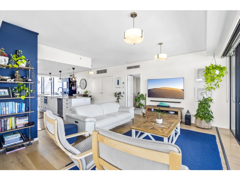 2904/22 Surf Parade, Broadbeach QLD 4218