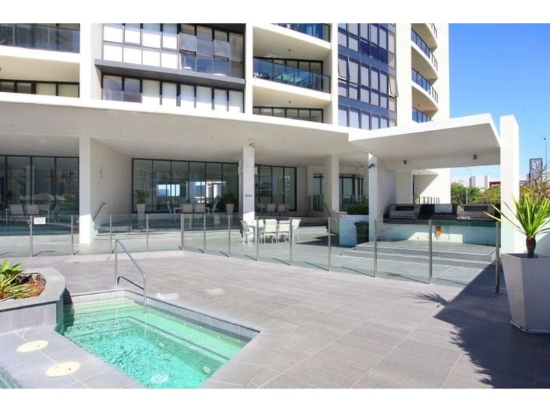 2904/22 Surf Parade, Broadbeach QLD 4218