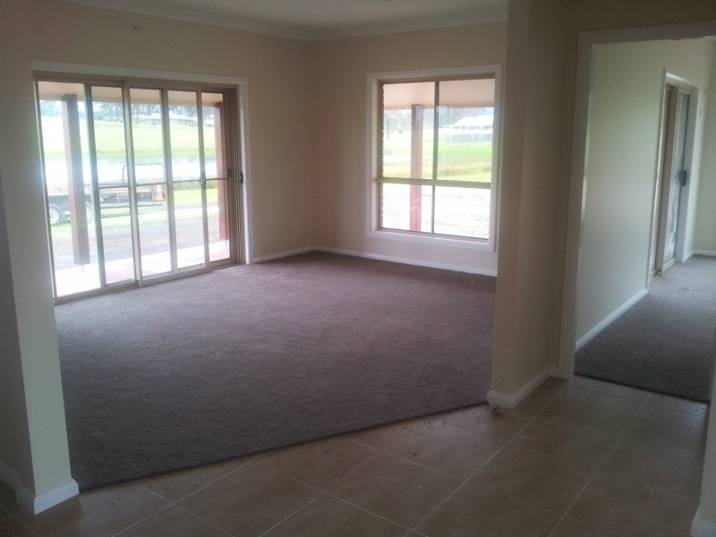 33 MOONLIGHT CCT, Gloucester NSW 2422