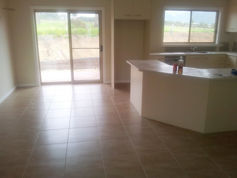 33 MOONLIGHT CCT, Gloucester NSW 2422