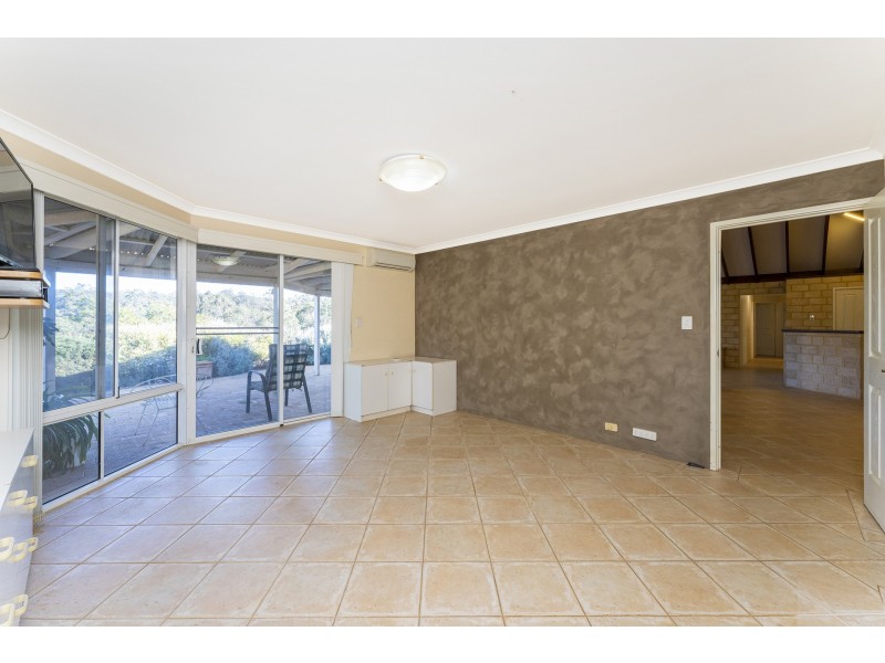 57 Brompton Heights, Gidgegannup WA 6083