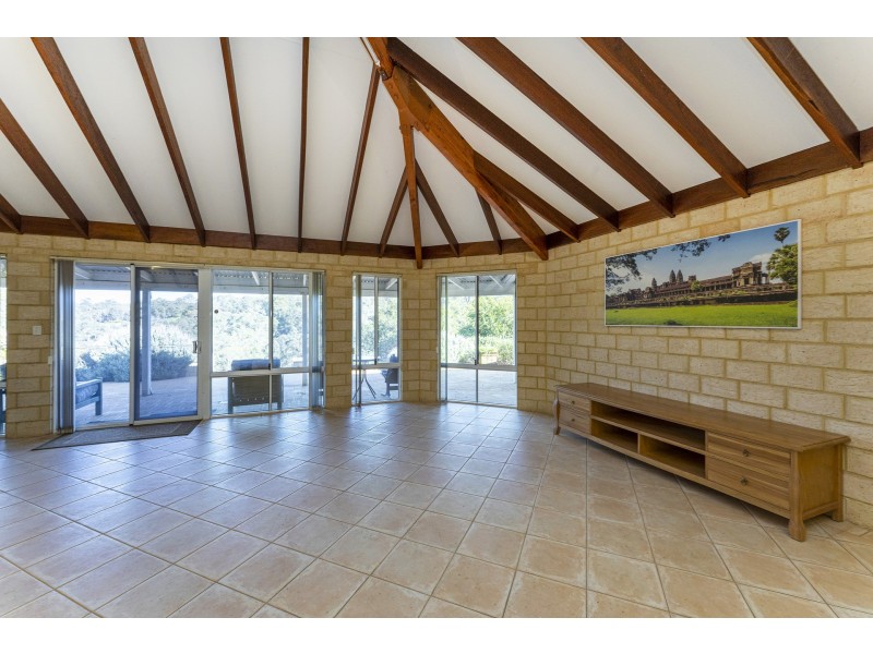 57 Brompton Heights, Gidgegannup WA 6083