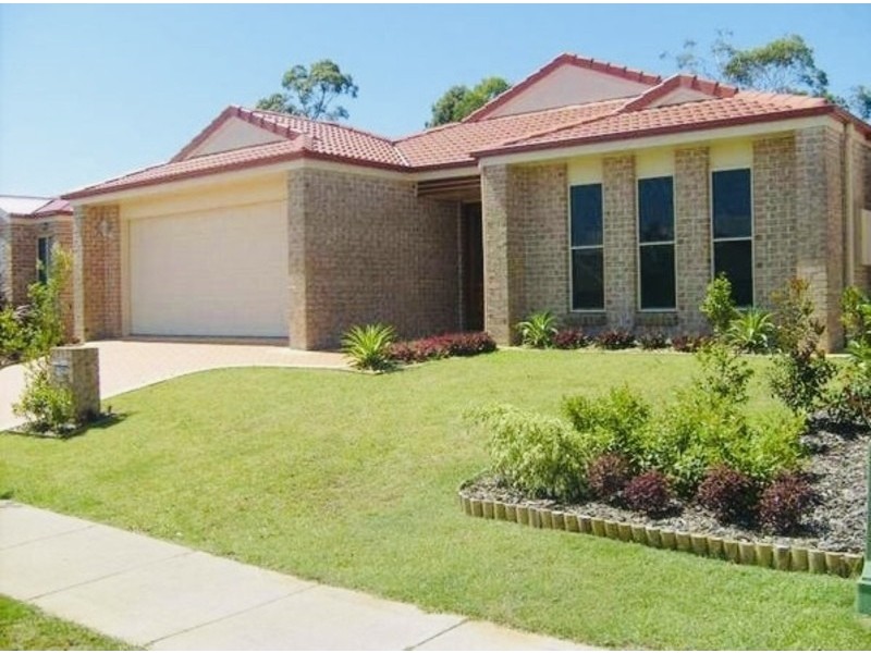 24 Corrimal Place, Sandstone Point QLD 4511